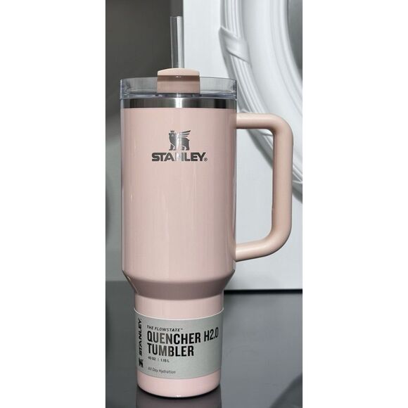 Stanley Quencher H2.0 FlowState 40oz Tumbler, GLAZED DONUT - Picture 1 of 4